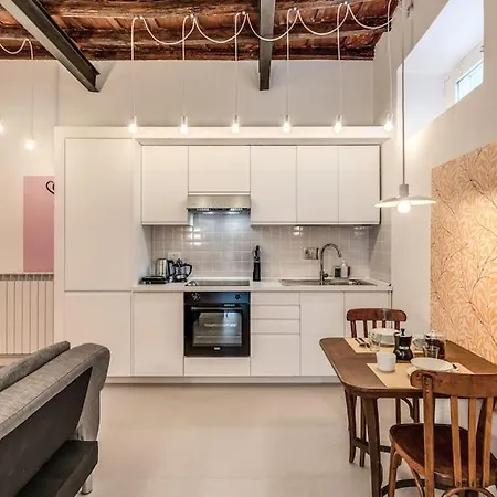 Trastevere Vicolo Del Leopardo Apartment *