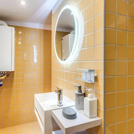 Apartment Trastevere Vicolo Del Leopardo Rom