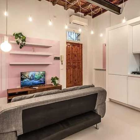 Trastevere Vicolo Del Leopardo * Rom